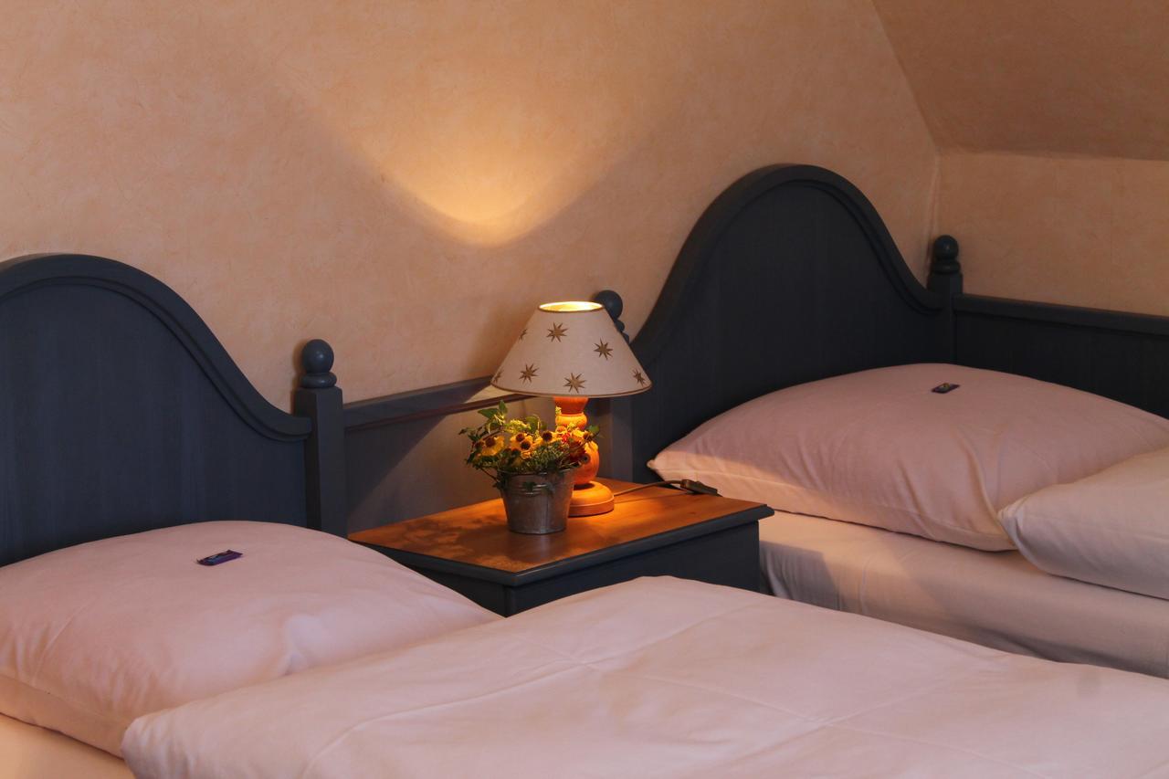 Hotel-Gasthof Zum Hirschen Durrwangen Pokój zdjęcie